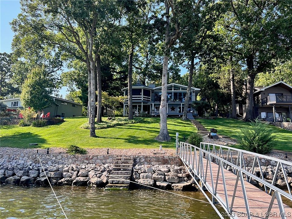 1st image of 370 Ponderosa Dr