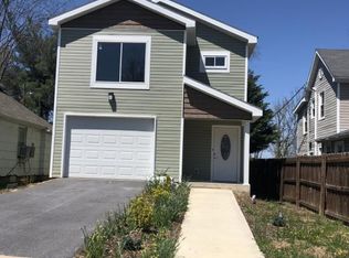 106 Maple St, Johnson City, TN 37605