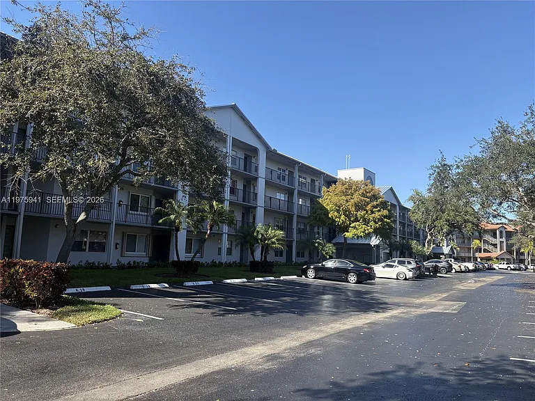 1300 SW 125th Ave #204K — Photo 19