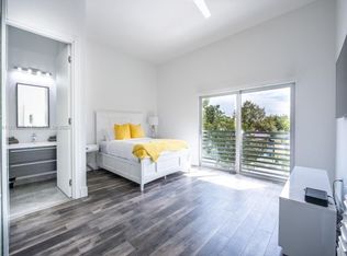 3461 SW 25th St, Miami, FL 33133