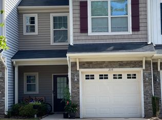 235 Cypress Hill Ln, Holly Springs, NC 27540
