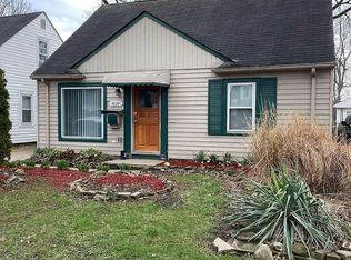 18601 Homeway Rd, Cleveland, OH 44135