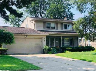 11524 Forrer Dr, Sterling Heights, MI
