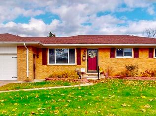 245 Clinton River Dr, Mount Clemens, MI 48043