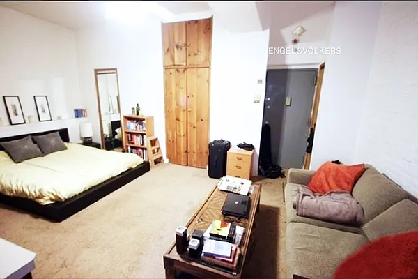 Rented by Engel & Völkers New York City | media 13