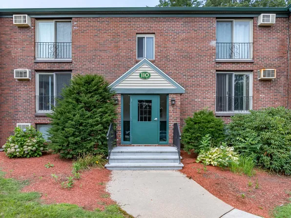 110 English Village Road #203, Manchester, NH 03102