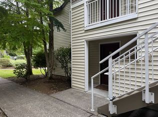 12303 Harbour Pointe Blvd UNIT EE 102, Mukilteo, WA 98275