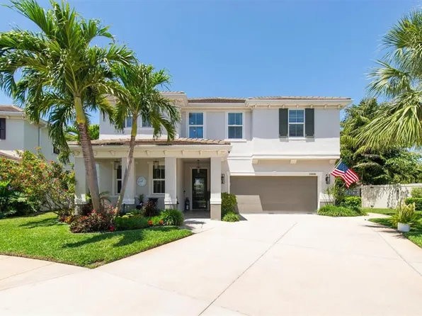 10846 Boca Club Ct, Seminole, FL 33772