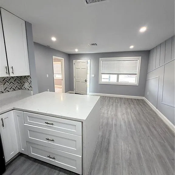 4375 Golden Gate Pkwy — Photo 5