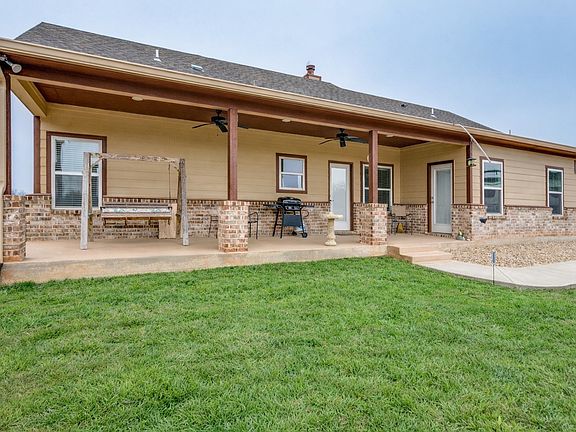 4th image of 198 Fort Graham Rd