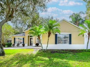 30510 Iverson Dr, Zephyrhills, FL 33543