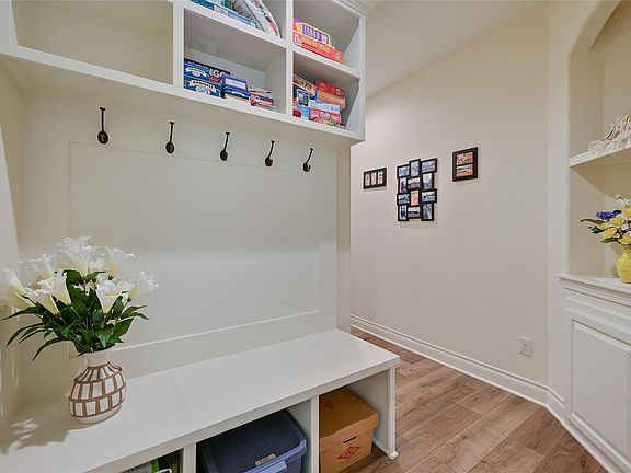 2nd image of 3201 Old Spring Way