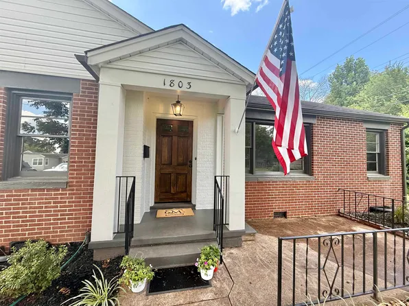 1803 E 33rd St, Sheffield, AL 35660