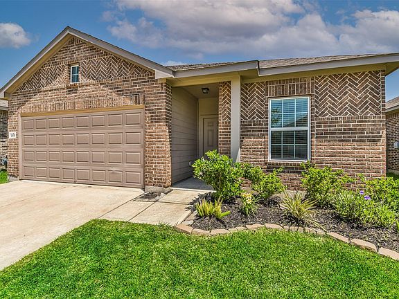 3rd image of 21337 Sweetbay Magnolia Dr