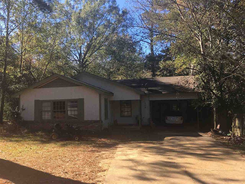 1st image of 408 W Leavell Woods Dr