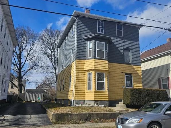 84 Vine St, East Providence, RI 02914