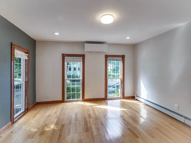 16 Forrester St — Photo 19