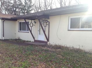 1162 Triplett Blvd, Akron, OH 44306
