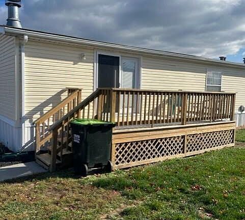 5th image of 176 Smith Dr