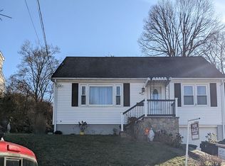 81 Plankton St, Bridgeport, CT 06606