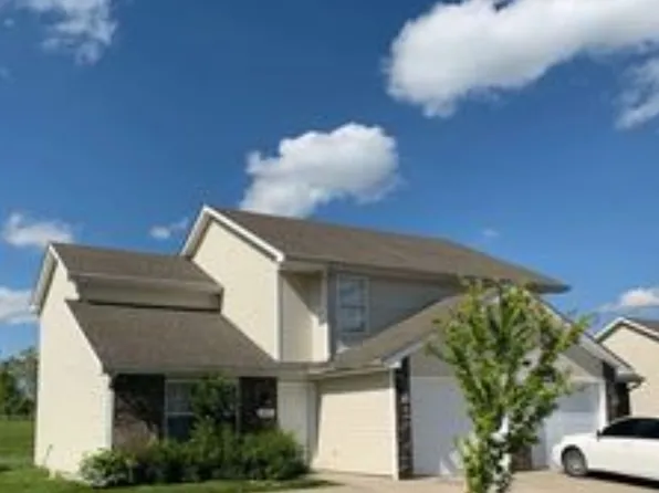 5717 Canaveral Dr, Columbia, MO 65201