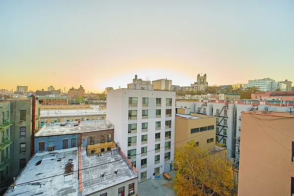 Rented by Compass | media 16