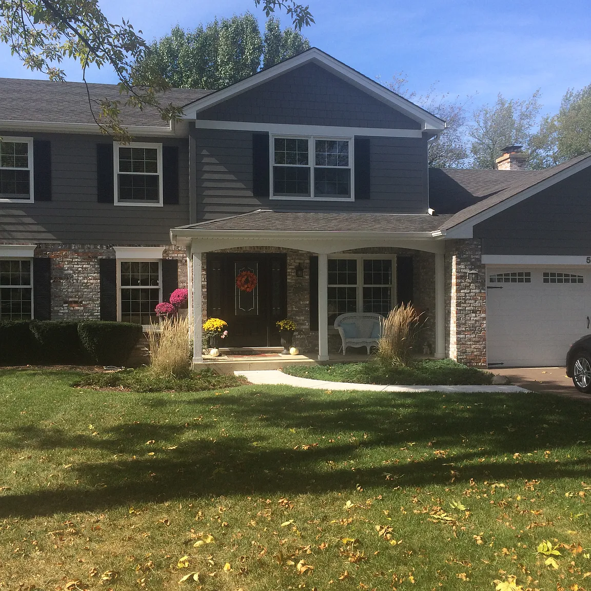 5240 Pennywood Dr photo 1