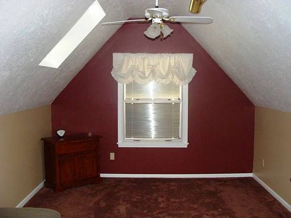 4th image of 6398 Monmouth Dr