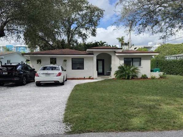 2395 NE 184th Ter, North Miami Beach, FL 33160