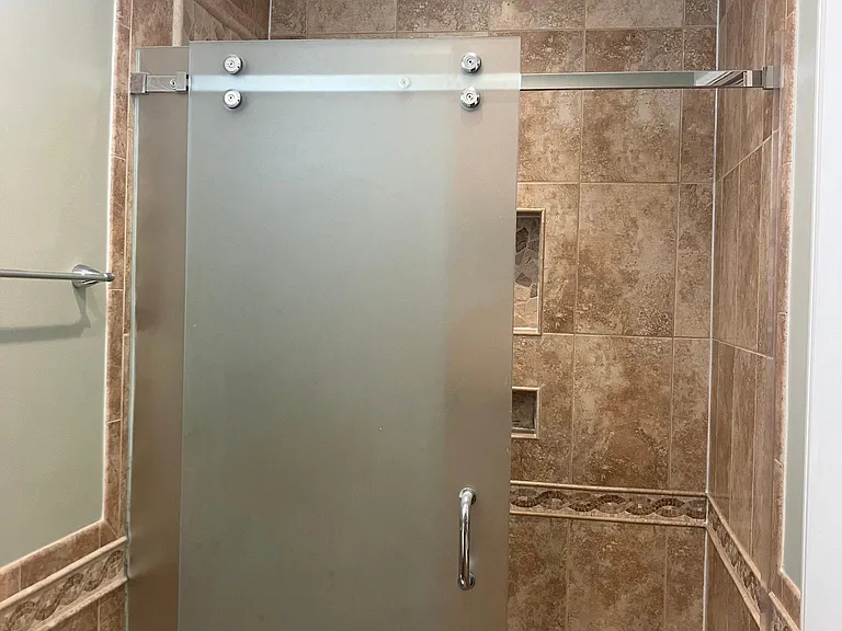 537 E Indian Spring Dr — Photo 16