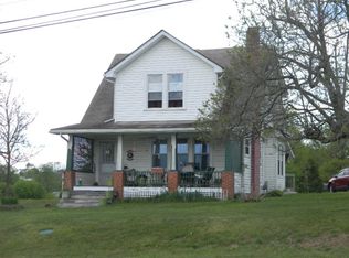 417 N Main St, Rural Retreat, VA 24368