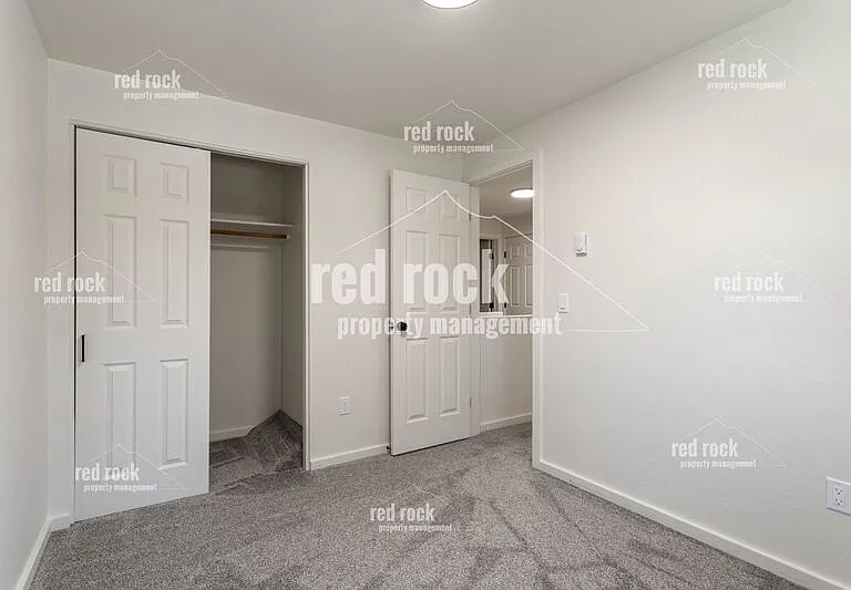 3901 W Spiers Ave #3 — Photo 18