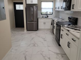 565 E 82nd St FLOOR 1, Brooklyn, NY 11236