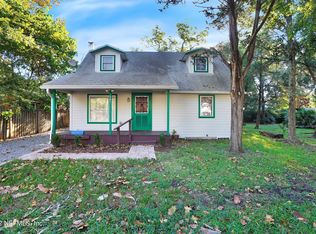 381 Main St, Atlantic Beach, FL 32233