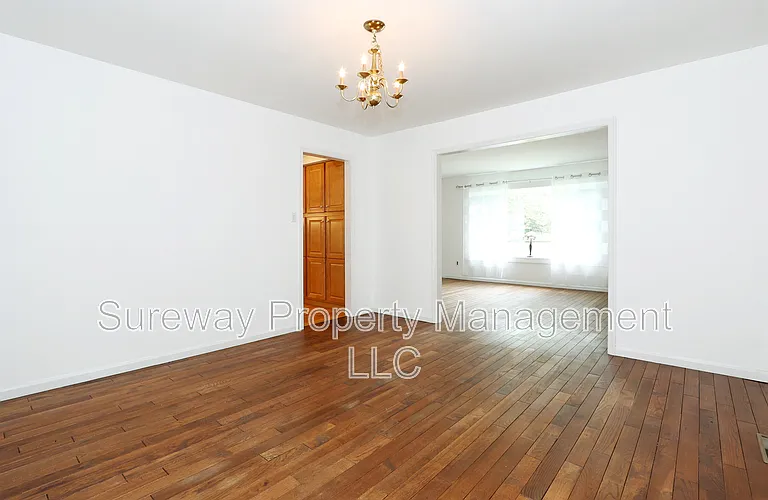 276 Highland Ave — Photo 6