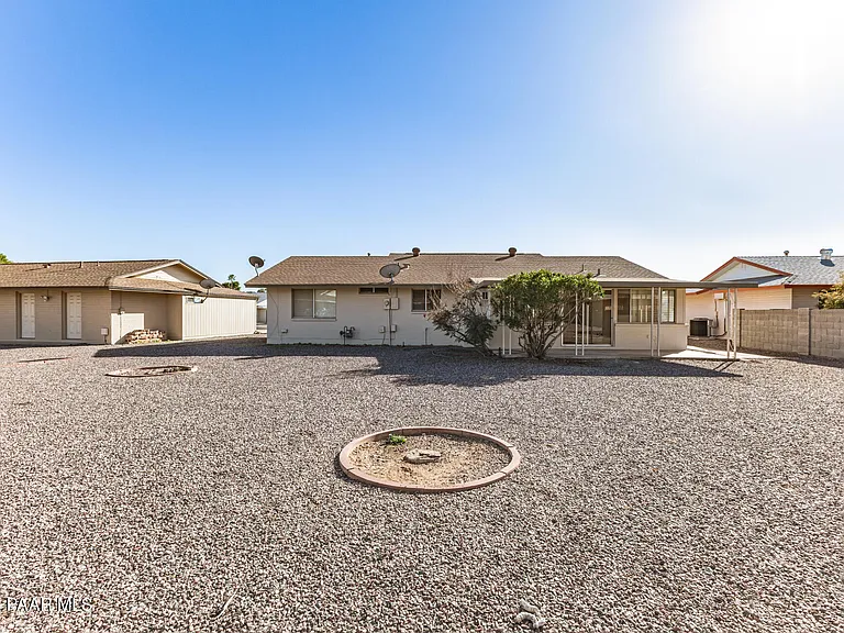11014 W Cheryl Dr — Photo 24