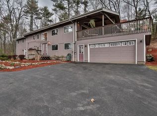 211 Vaughn Hill Rd, Bolton, MA 01740