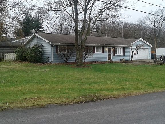 3rd image of 286 Sherwood Dr