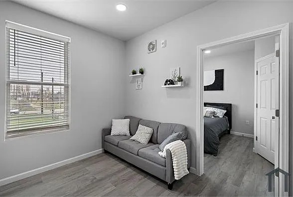 2813 Church St — Photo 9