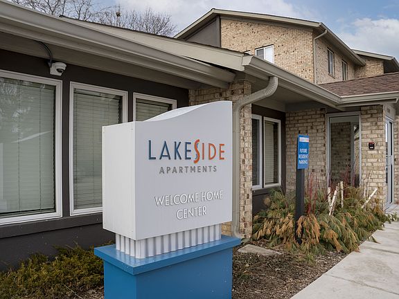 3rd image of 4800 Lake Trail Dr #46552B