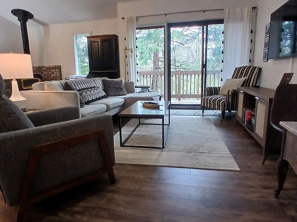 1st image of 253 Old Quechee Road #5C