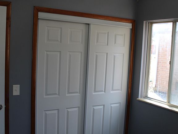 3rd image of 3509 Ridgecliffe Dr