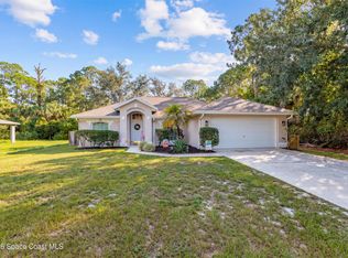 585 Sea Fury Ave SW, Palm Bay, FL 32908
