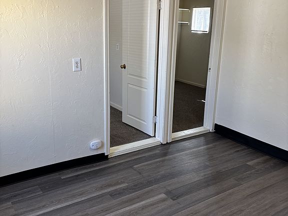 3rd image of 2001 W Broadway St APT 17