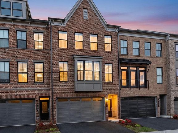 2nd image of 5241 Ridgeview Retreat Dr