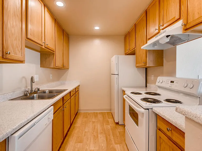 Our 'Classic' 2 Bedroom 2 Bath Apartment Kitchen at Vista Flores Apartments