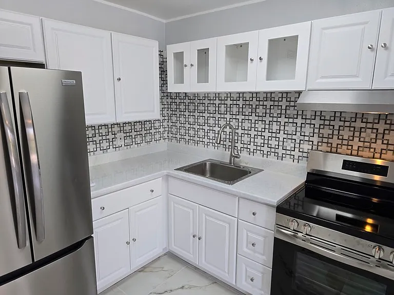2500 Harn Blvd #E9 — Photo 5