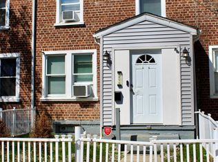 1211 S Octagon Rd, Camden, NJ 08104