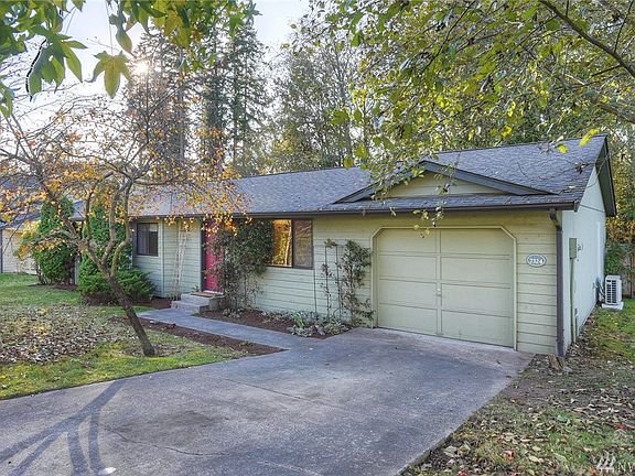 2nd image of 7324 Blackbird Dr NE