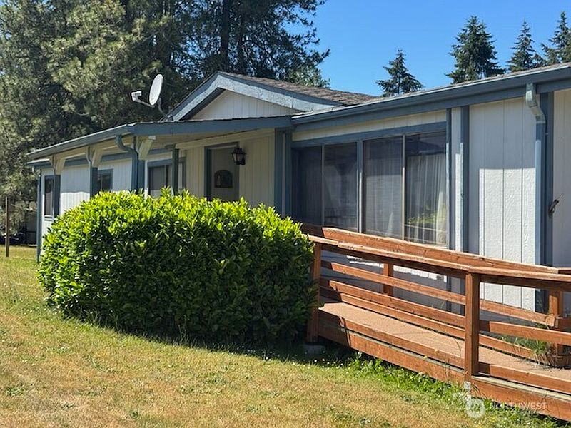 2nd image of 90 Baywood Village Road #44